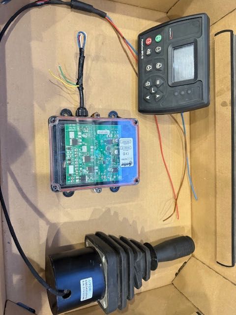 sterowanie do maszyny budowlanych joystick elektryczny i panel
