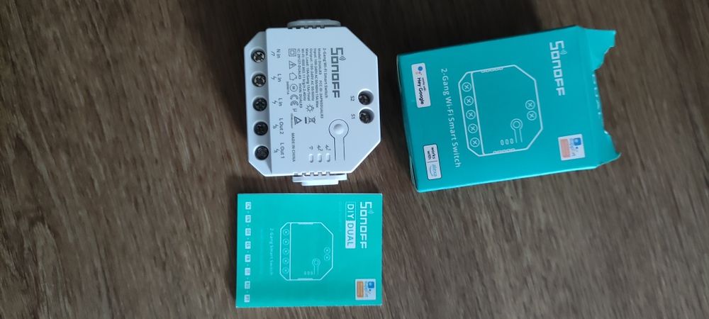 SONOFF 2-Gang WiFi Smart Switch