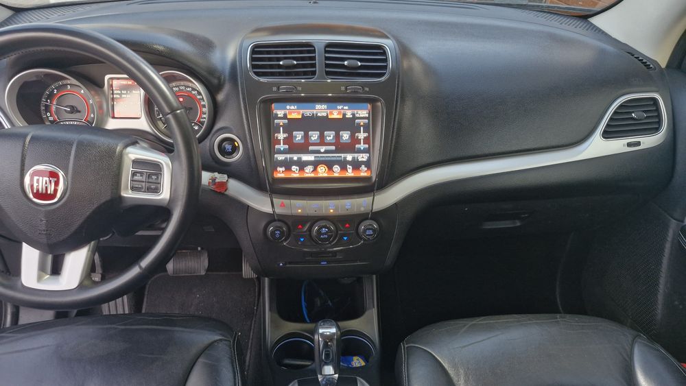Fiat Freemont Black Code