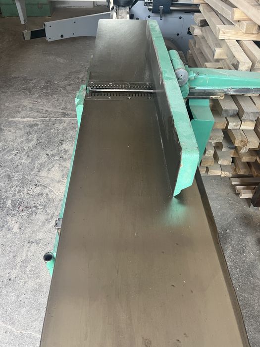 Wyrównywarka do drewna