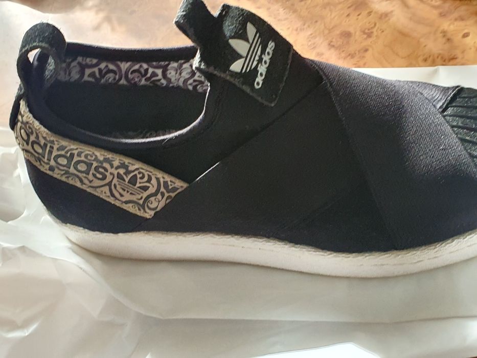 Adidas superstar