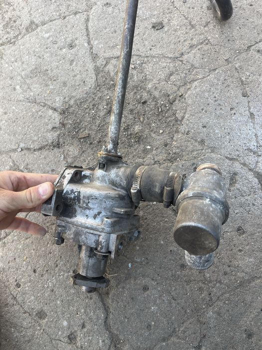 Продам помпу ваз 2101-07