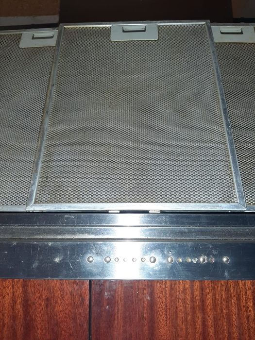 Продам робочу витяжку з нержавки Jetair