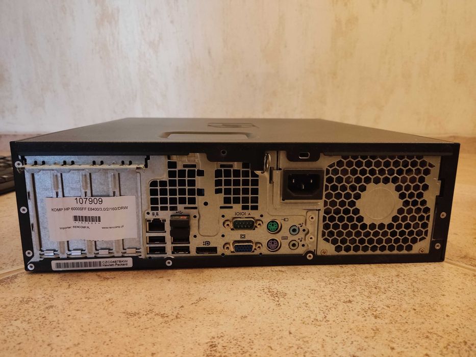 Komputer stacjonarny HP 6000 PRO SFF E7500 4GB z monitorem