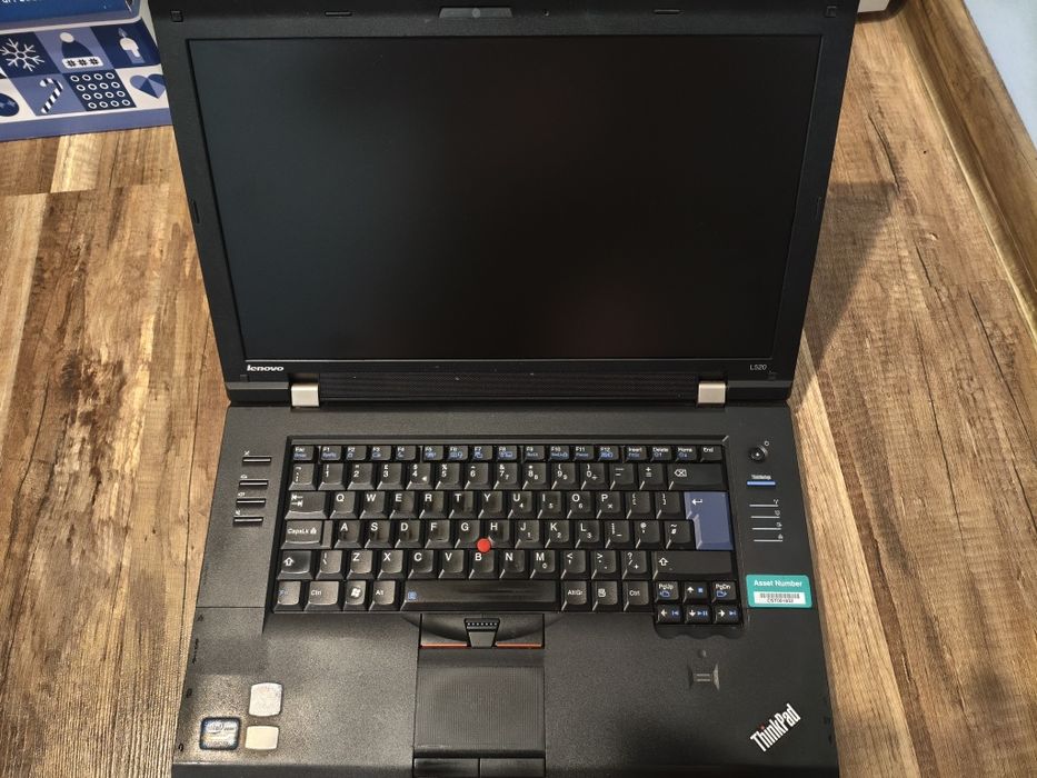 Laptop Lenovo L520