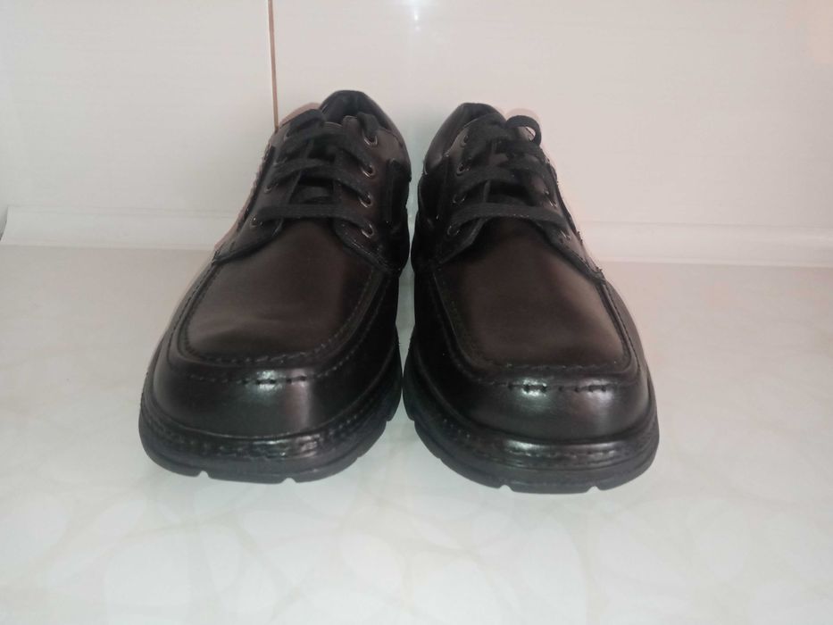 Новые туфли  Clarks 41 размер  Натуральная Кожа