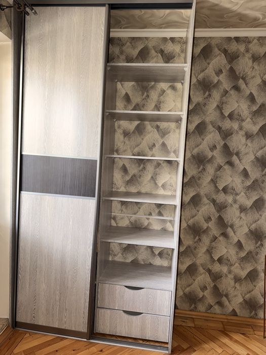 Встроенный шкаф купе маленький