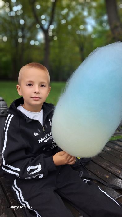 Спортивный костюм на хлопчика