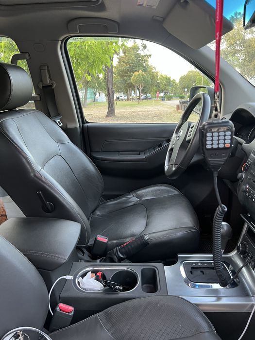 Nissan Navara 3.0 D v6 Nacional 5 lugares