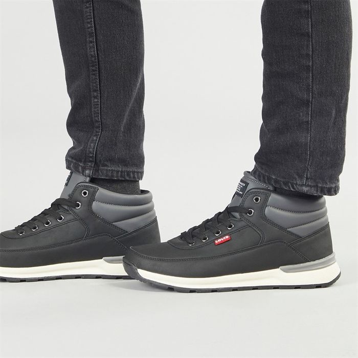 Ботинки, кроссовки, Levi's,38 размер