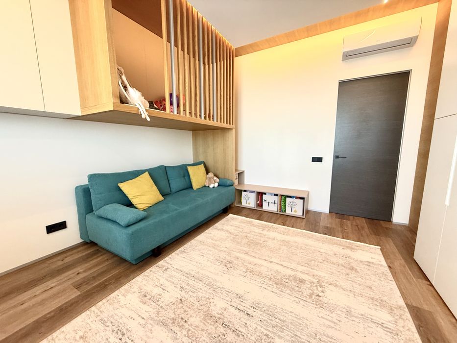 Унікальна пропозиція в Центрі міста. 127м2. Дизайнерський ремонт