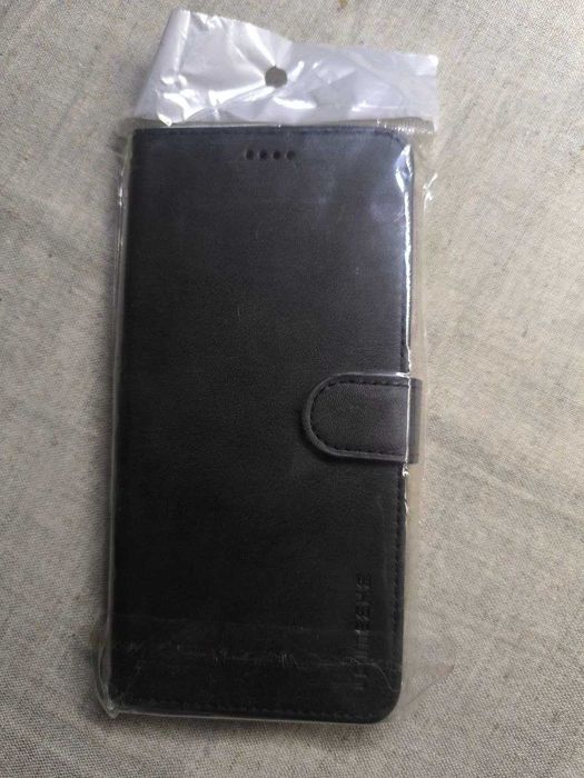 Чохли на Samsung  S-10 плюс багатий вибир - 70 грн штука любий.