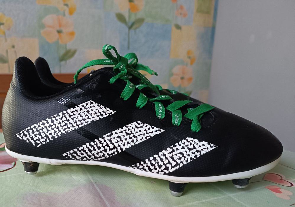 Фірмові бутси  Adidas р. 38-24  см.