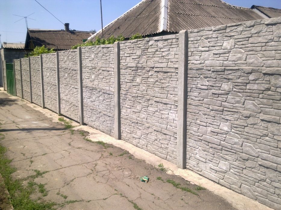 Акция! Плита бетонная заборная (некондиция): 120 грн. - Кирпич / бетон ...