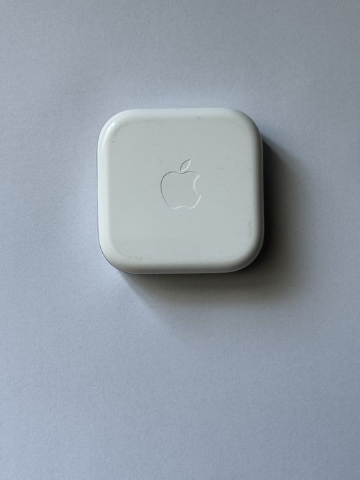 Дротові навушники Apple EarPods Lightning