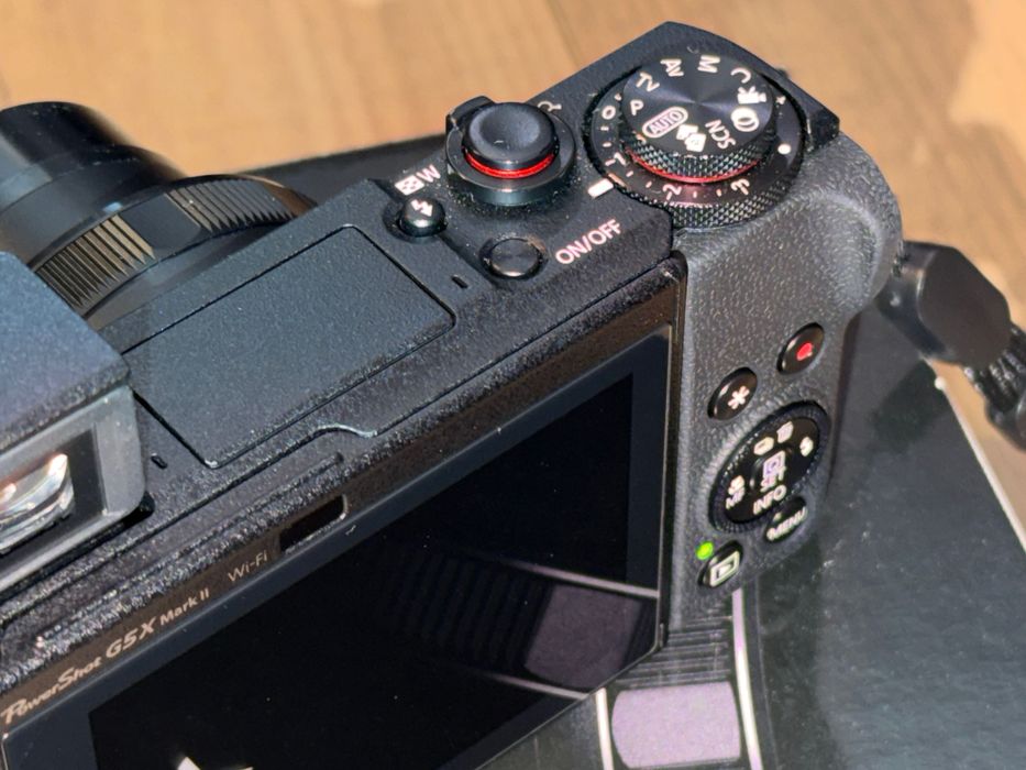 Canon PowerShot G5X Mark II