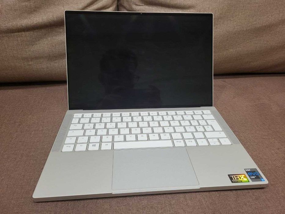 Ноутбук Razer Book 13 Mercury