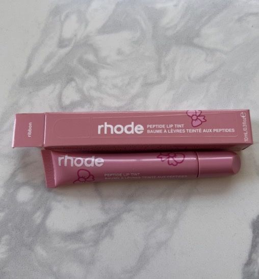 Rhode Peptide Lip Treatment Ribbon