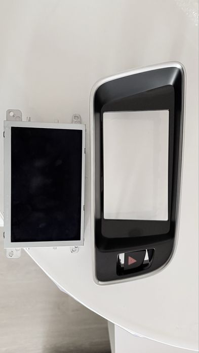 Штатна магнітола audi Q5