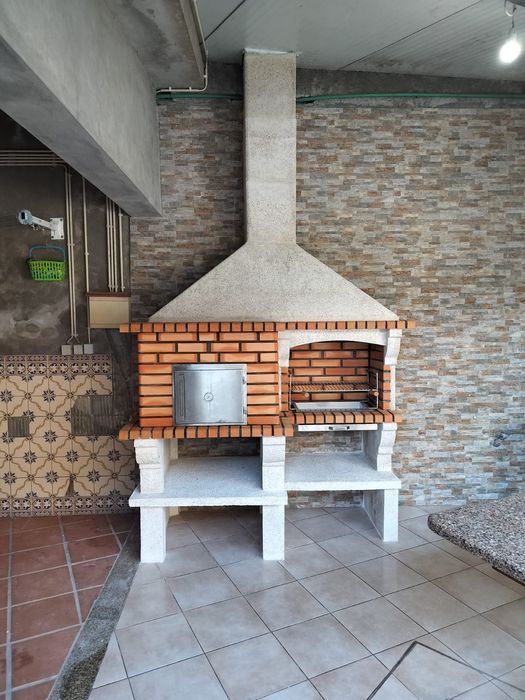 Forno e Churrasqueira