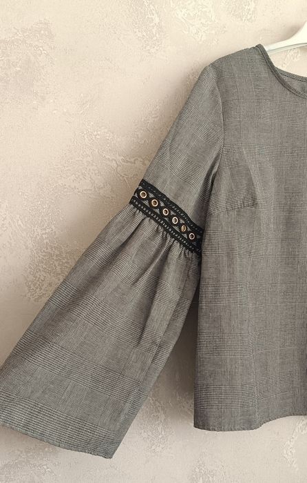 Szara bluzka w kratkę