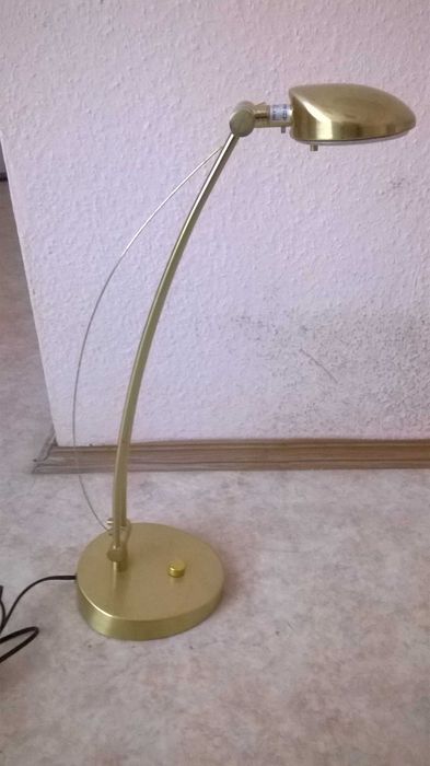 Лампа настільна світильник