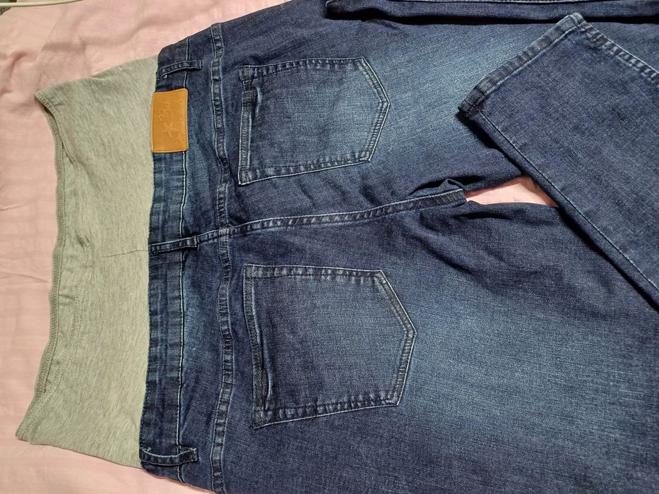 Джинси для вагітних