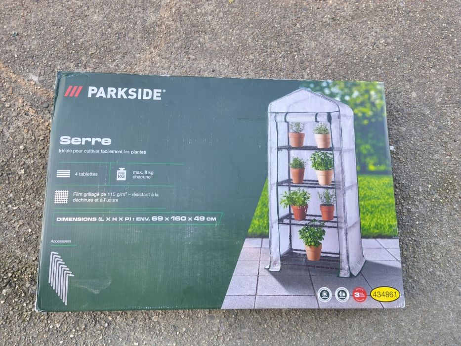 Miniszklarnia foliowa Parkside