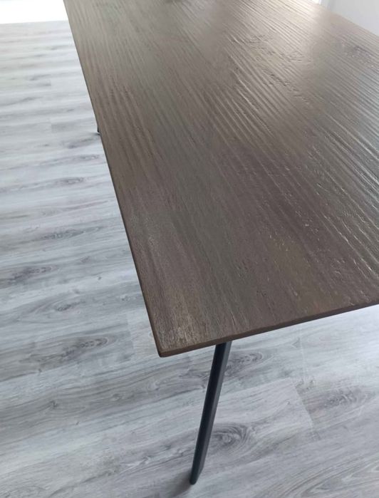 Mesa de sala reforçada