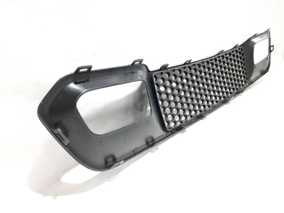 Решітка в бампер Jeep Grand Cherokee 2016-2021 68310773AB