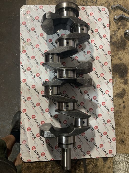 Коленвал Nissan Икстрейл Т30 YD22