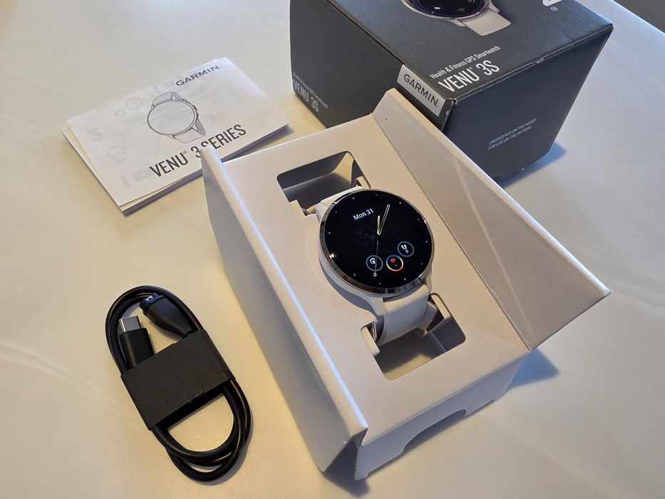 Smartwatch Garmin Venu 3S (41 mm) – Biały, stan bardzo dobry