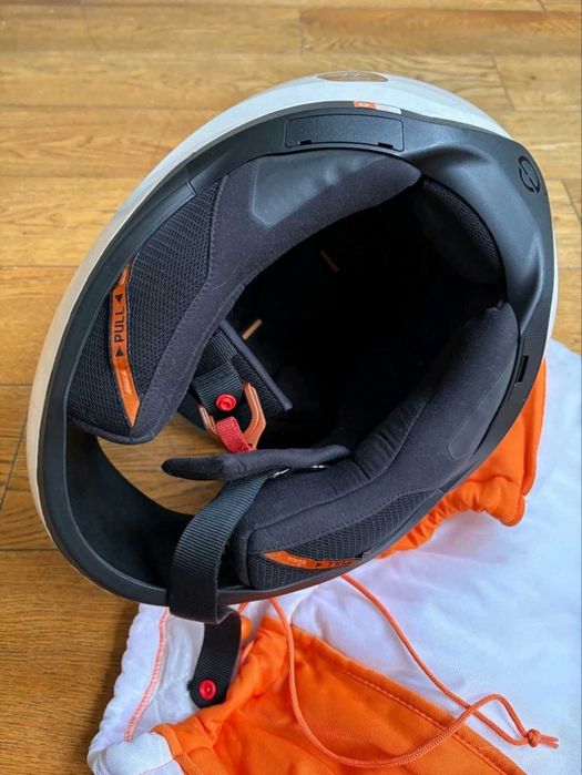Schuberth C4, R2, S2, S1 pro