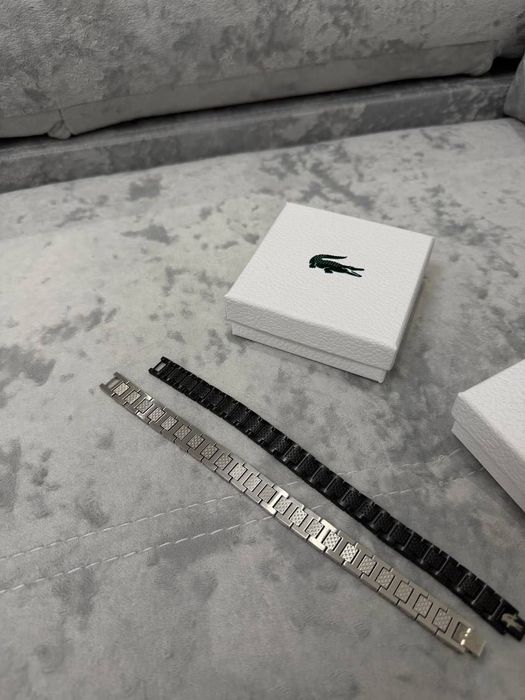 Браслет Lacoste унісекс чорний/срібний з гравіюванням