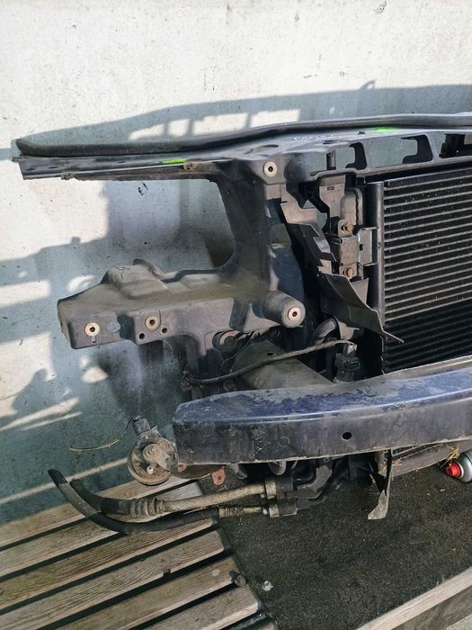 Pas Przód Przedni VW Passat B5 LIFT 1.6B