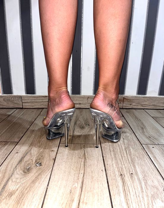 65/ OD RĘKI 40 buty szklanki gogo szpilki obcasy 15cm nowe sandały