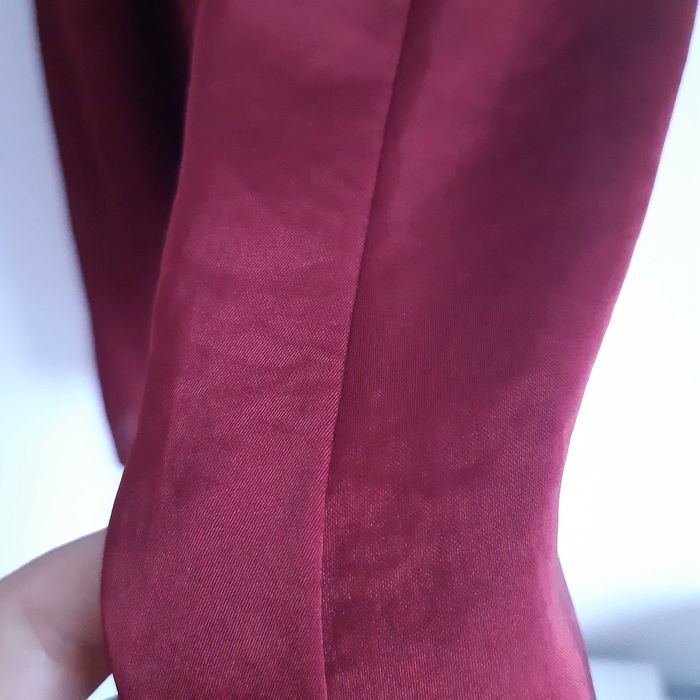 Top Acetinado Bordô