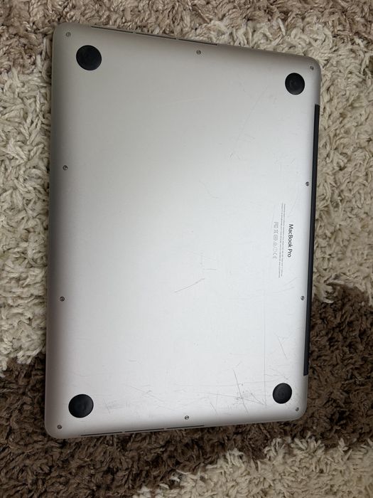 Продам Macbook Pro 2015 13 i5 2,9 GHz 16 ОЗУ. 256 Память