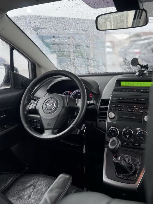 MAZDA 5 | 2010 | 7 Lugares