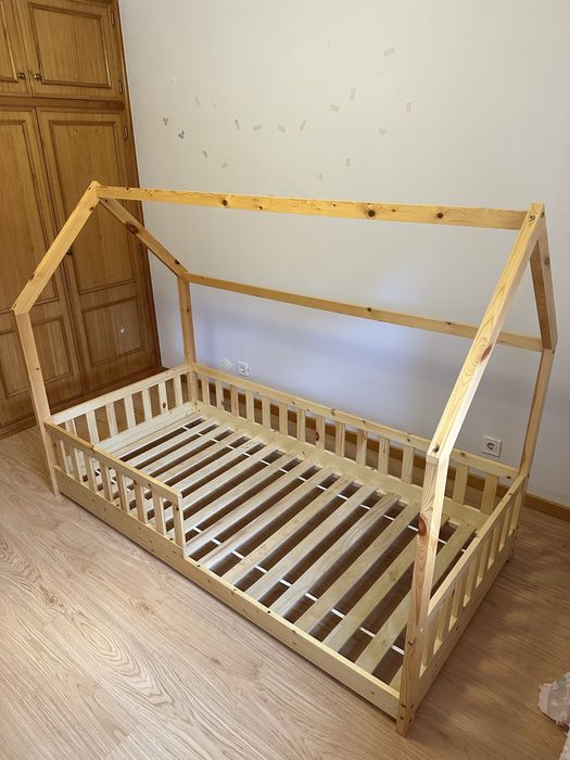 Cama montesori como nova (para colchão 90x190)