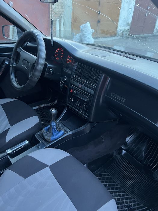 Продам ауді 80 б4