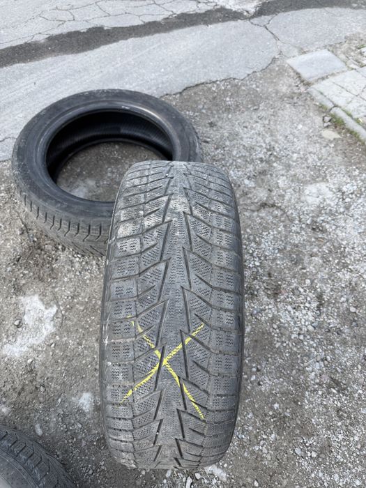 Шины зимние 215/55R17