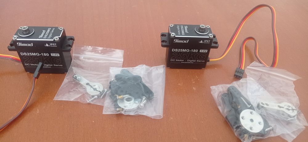 Servo digital  com assessórios