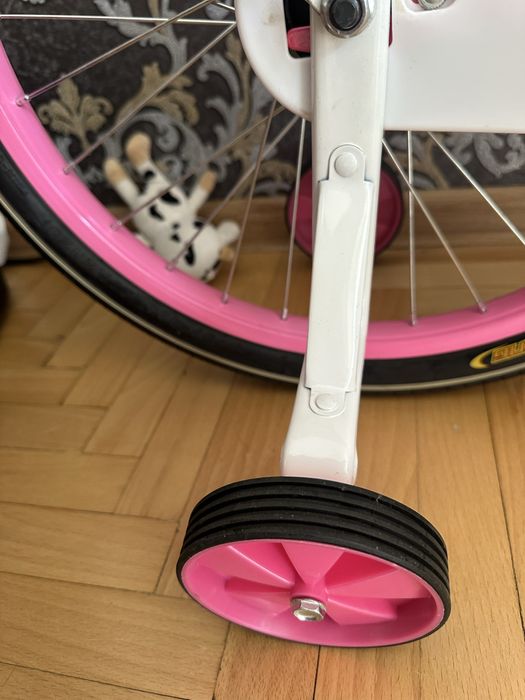 Велосипед для дівчинки