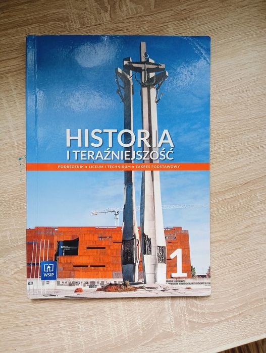 Historia i teraźniejszość podręcznik liceum 1