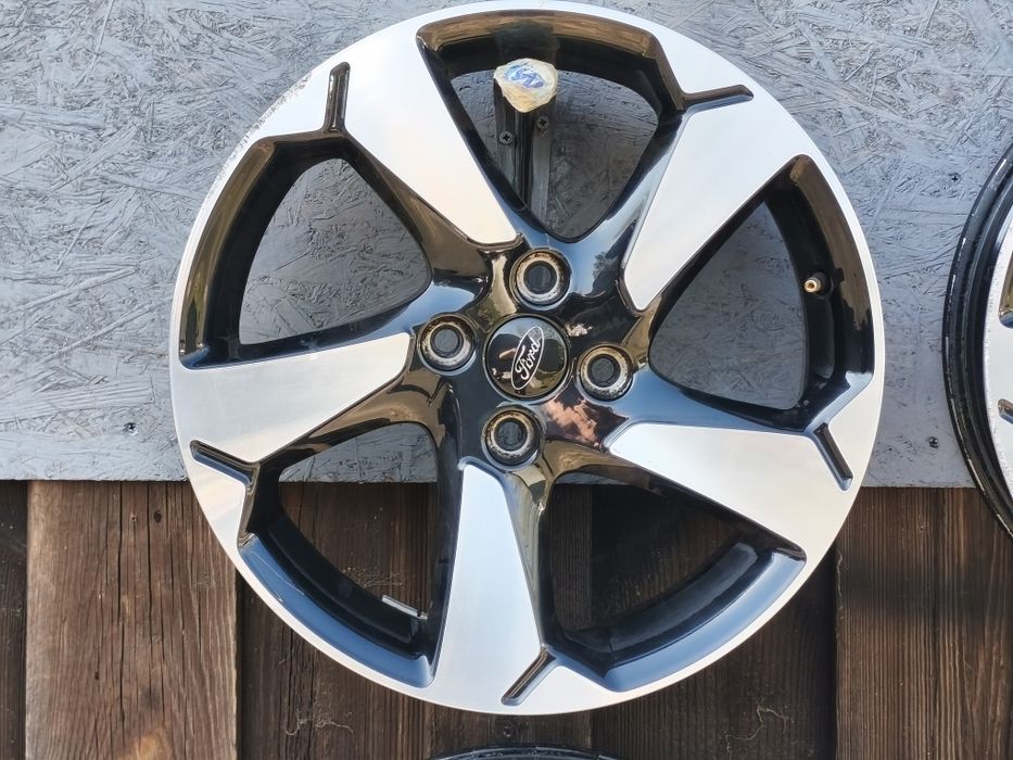 Felgi Aluminiowe Ford 7.0x17 17" 4x108 ET42.5