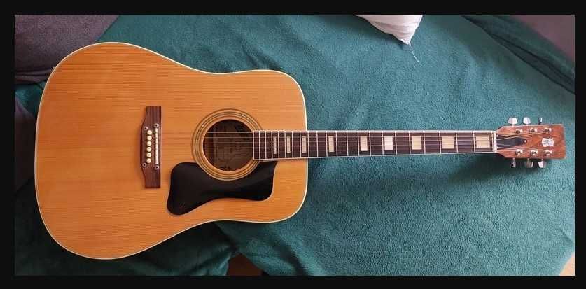 Gitara akustyczna niemiecka Kira  nie Martin lub Furch