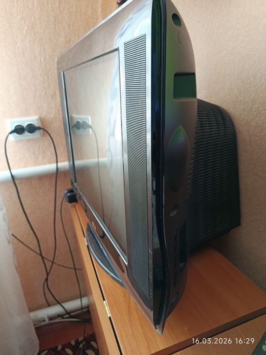 Телевізор Lg 21SA1RG в робочому стані