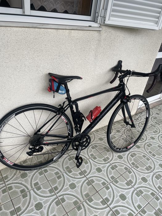 Vendo bicicleta de estrada como nova