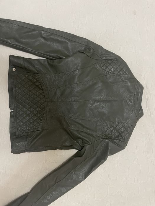 Casacos homem e mulher